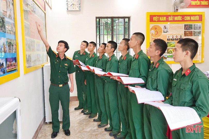 Những người lính trẻ ở Trung đoàn 841 luôn tự hào và phát huy truyền thống của đơn vị để thi đua học tập, rèn luyện, cống hiến. Anh 4 (14).jpg