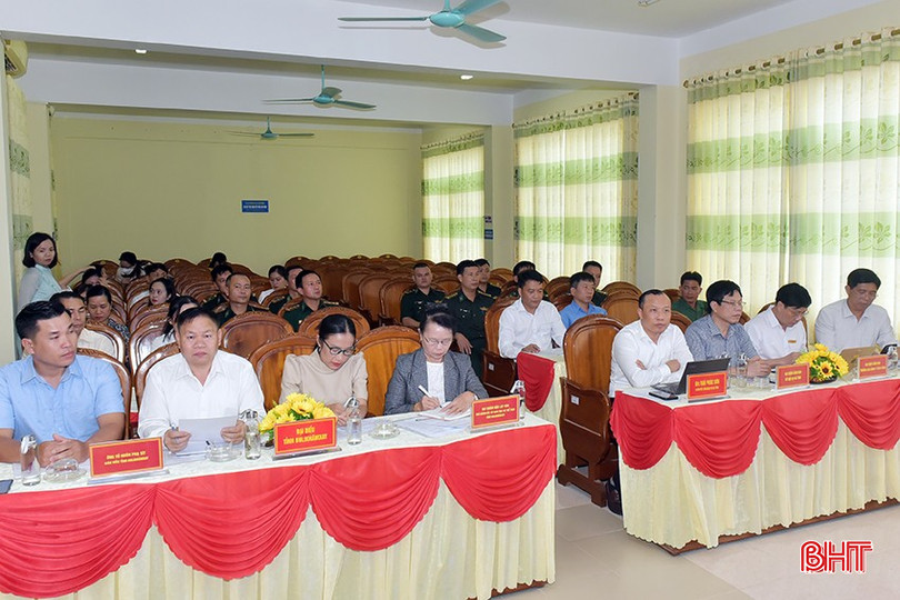 CBCS trong lực lượng BĐBP tham gia học lớp tiếng Lào (vào tháng 6/2024) cùng cán bộ, công chức, viên chức một số sở ngành. 3-6581.jpg