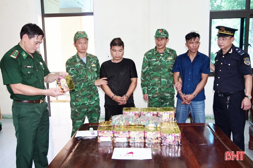 Trong 5 năm gần đây, Đồn Biên phòng Cửa khẩu quốc tế Cầu Treo và Chi cục Hải quan Cửa khẩu quốc tế Cầu Treo đã phối hợp đấu tranh thắng lợi hàng chục chuyên án, vụ án về ma túy. 91 - Copy.jpg