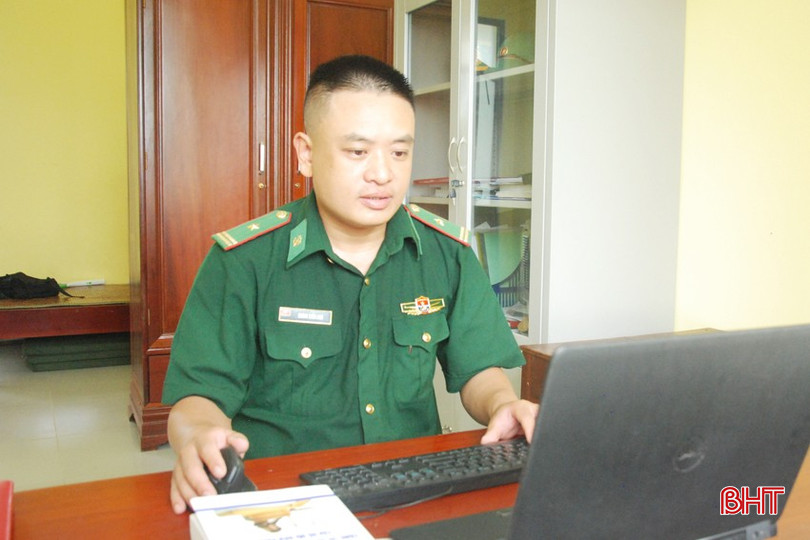 Thiếu tá Hoàng Tuấn Anh là một trong những điển hình tiên tiến trên mặt trận đấu tranh phòng, chống các loại tội phạm của BĐBP Hà Tĩnh. bqbht_br_dsc-0195.jpg