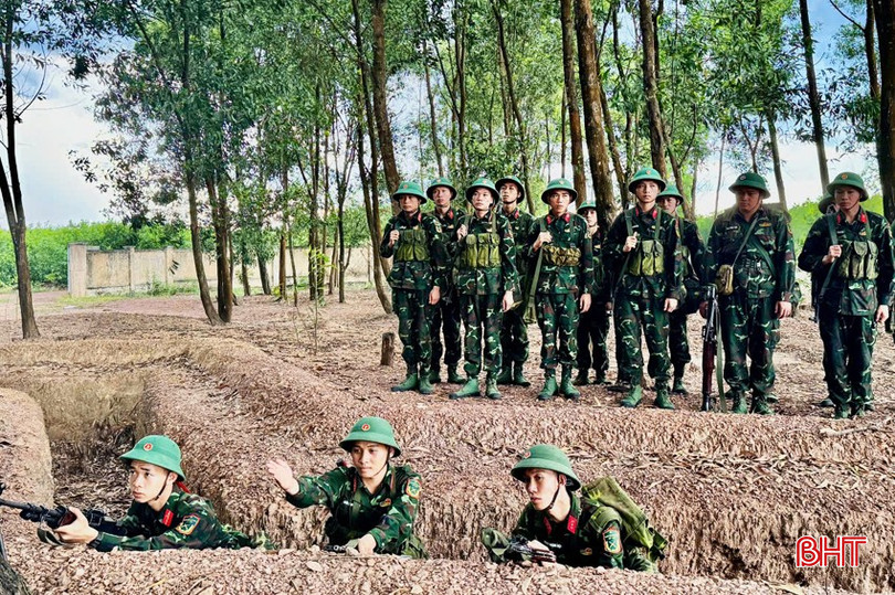 Các chiến sĩ Tiểu đoàn 2 (Trung đoàn 841) quyết tâm dành kết quả cao nhất trong huấn luyện để lập thành tích chào mừng Đại hội thi đua yêu nước tỉnh. bqbht_br_z7102257267882-f55aa0a6f542677a93161352cbec1de8.jpg