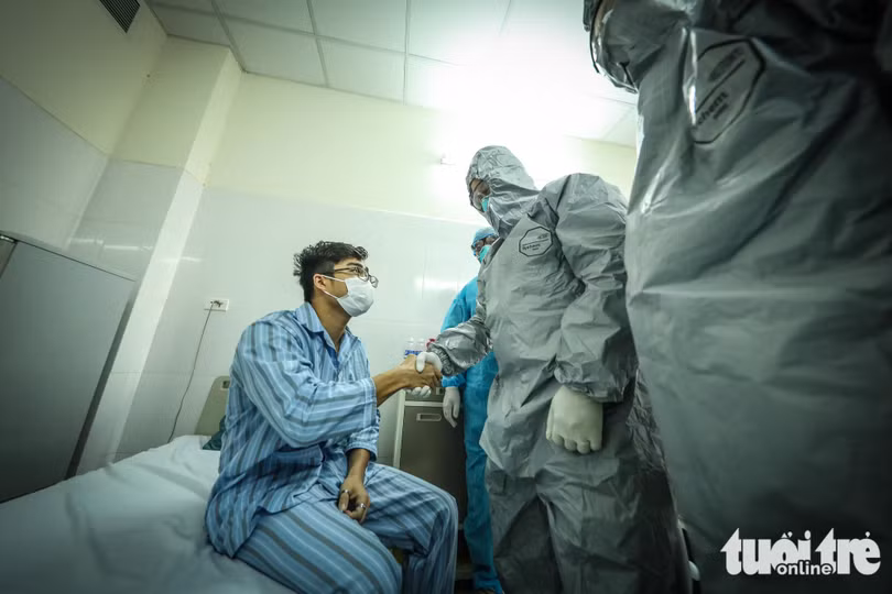 Hôm nay, Bộ Y tế ban hành phác đồ điều trị bệnh nhân mắc Covid-19