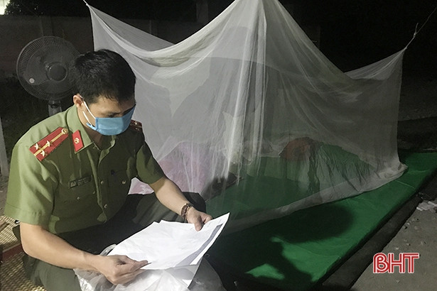 Những “chiến binh thầm lặng” tại khu cách ly chống dịch Covid-19 ở Hà Tĩnh