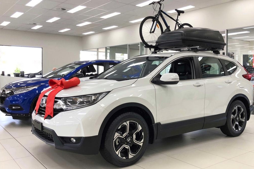 Các đại lý Honda Australia sẽ trở thành phòng trưng bày từ 7/2021, chủ yếu bán ba mẫu xe HR-V, CR-V và Civic. Ảnh: CarAdvice Honda Australia bán xe không mặc cả