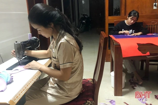 Mỗi người dân Hà Tĩnh là một hậu phương vững chắc trên mặt trận chống dịch