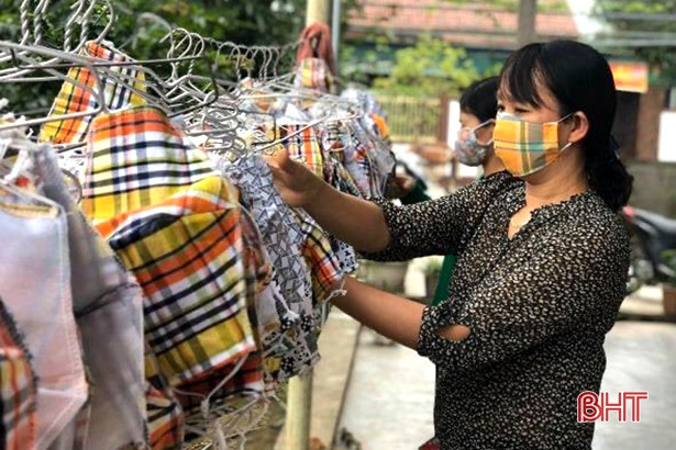Phòng chống dịch Covid-19, phụ nữ Hà Tĩnh góp hơn 3.900 ngày công, 3 tấn nhu yếu phẩm
