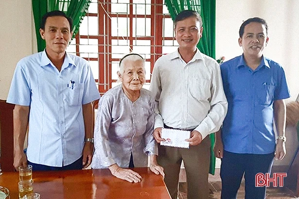 Mỗi người dân Hà Tĩnh là một hậu phương vững chắc trên mặt trận chống dịch