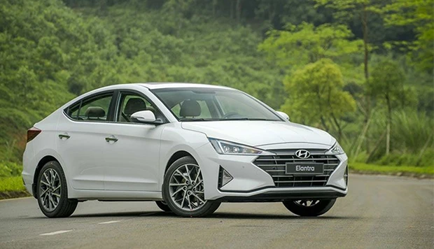 Có nên mua Hyundai Elantra hay không?