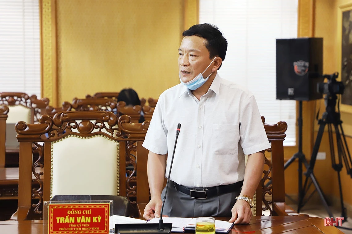 Xây dựng chính sách cần bám sát Nghị quyết Đại hội Đảng bộ tỉnh Hà Tĩnh lần thứ XIX