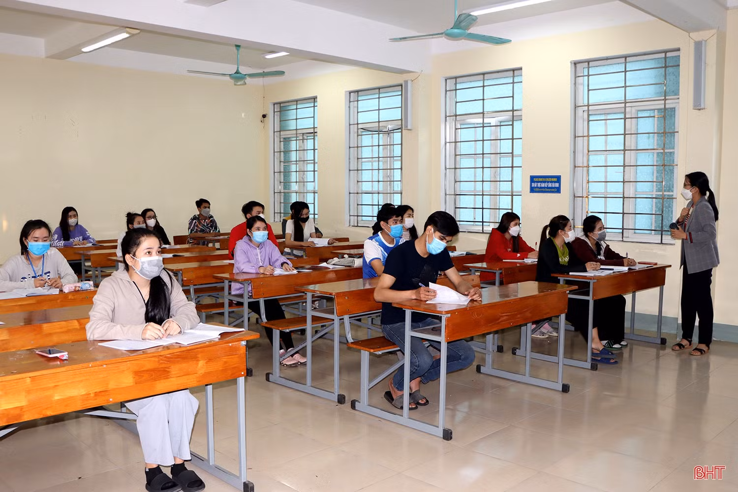 Hà Tĩnh thắt chặt tình hữu nghị, hợp tác toàn diện với Bôlykhămxay và Khăm Muộn