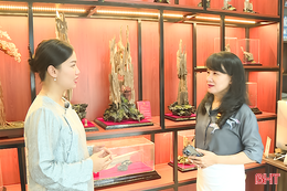 Trải nghiệm cùng người chế tác trầm hương