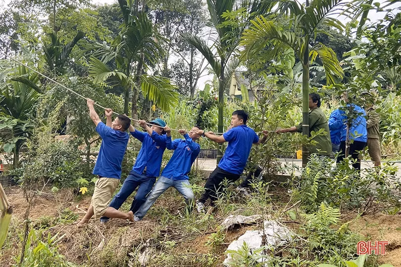 Phát động Ngày thanh niên Hà Tĩnh cùng hành động năm 2022
