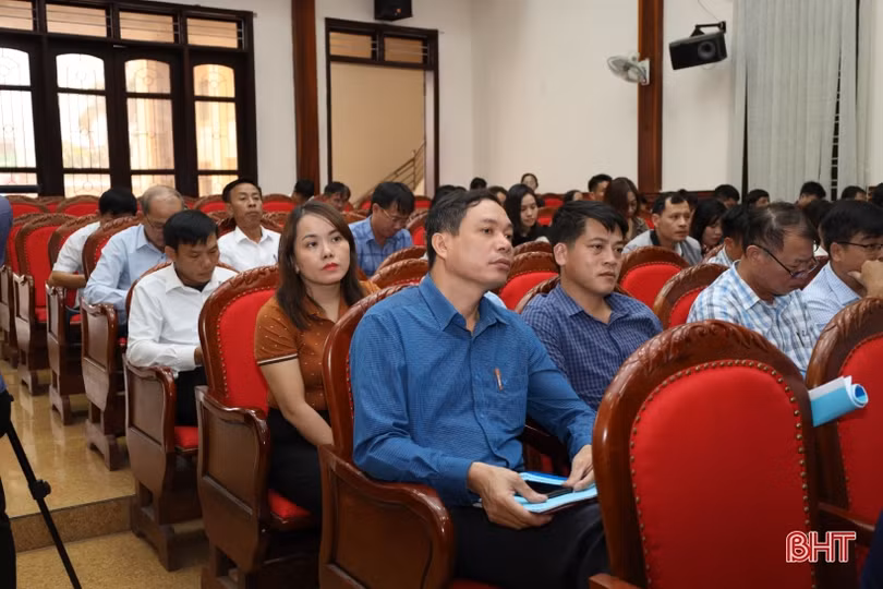 Cẩm Xuyên ứng dụng, chuyển giao KHKT, tạo đột phá phát triển sản xuất nông nghiệp