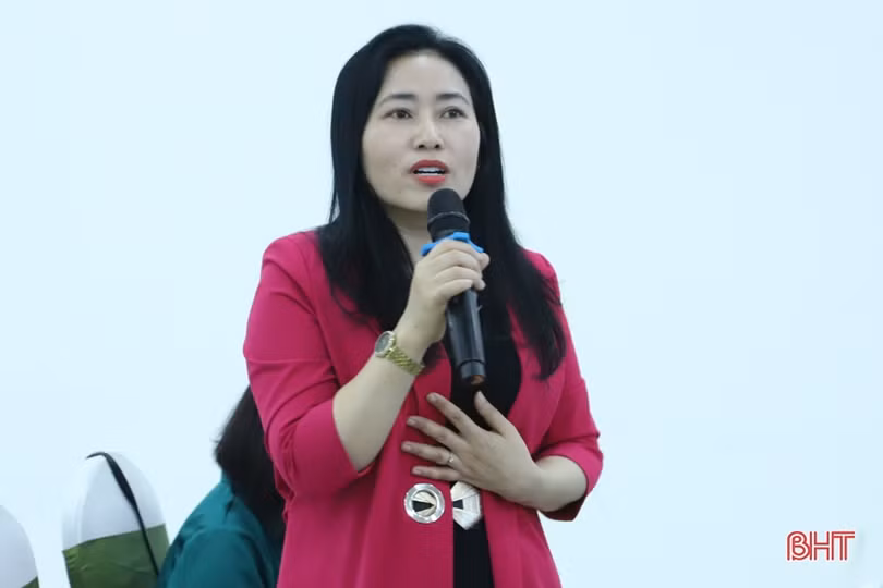 Trang bị kiến thức về bình đẳng giới cho 150 cán bộ phụ trách công tác phụ nữ Hà Tĩnh
