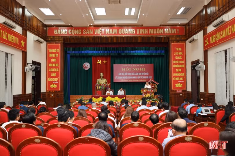 Cẩm Xuyên đồng hành, tạo thuận lợi để doanh nghiệp, doanh nhân phát triển