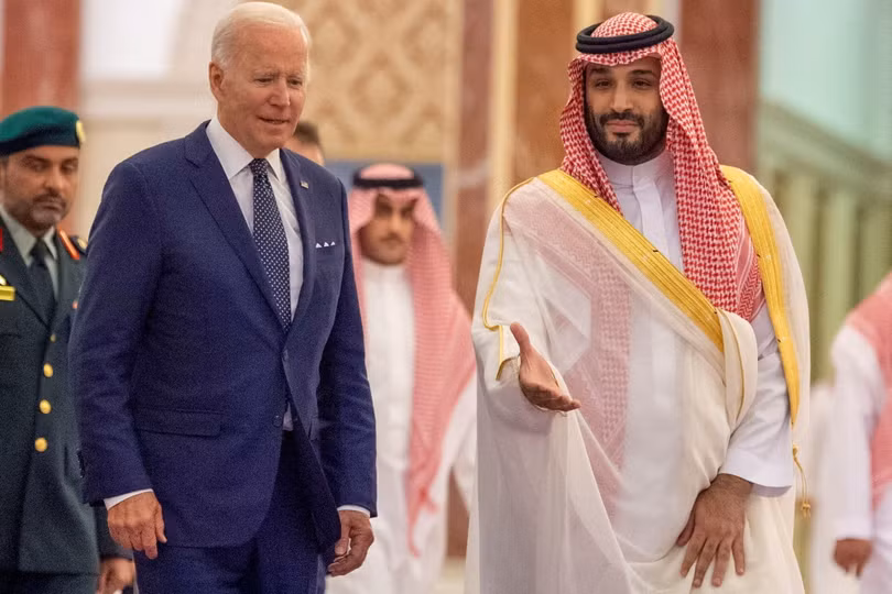 Tổng thống Mỹ cảnh báo Saudi Arabia sẽ gánh hậu quả vì cắt giảm sản lượng dầu