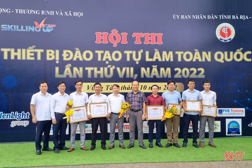 Hà Tĩnh đạt 6 giải tại Hội thi Thiết bị đào tạo tự làm toàn quốc lần thứ VII