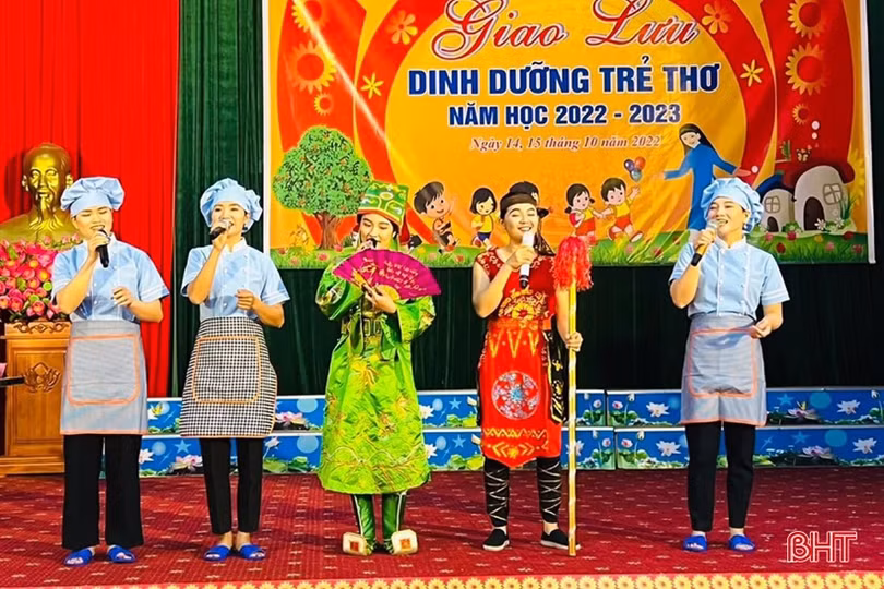 Sôi nổi hoạt động giao lưu dinh dưỡng trẻ thơ ở các trường mầm non