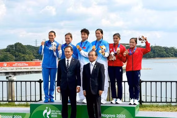 Việt Nam lần đầu giành huy chương canoeing ở ASIAD
