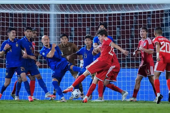 Thua Singapore, Thái Lan vẫn vào chung kết ASEAN Cup 2026
