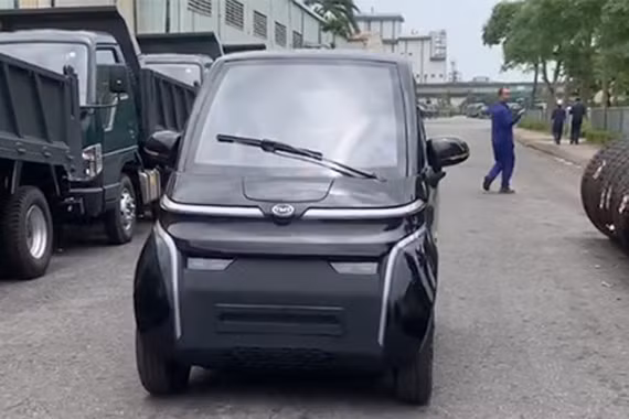 Ôtô hai chỗ giá từ 148 triệu đồng xuất hiện tại Việt Nam