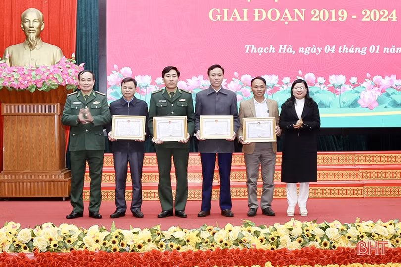 Vững chắc nhiệm vụ biên phòng toàn dân ở ven biển Thạch Hà