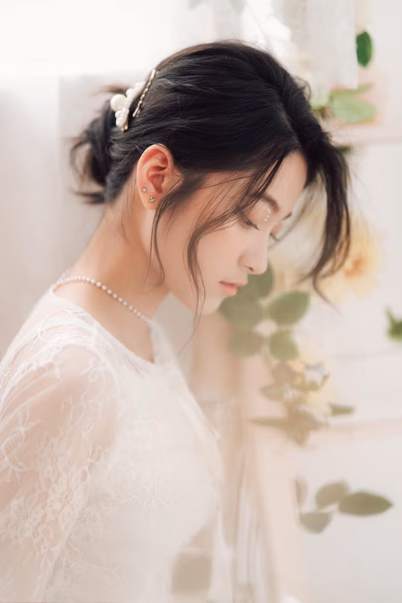 Lớp phó văn nghệ ở Hà Tĩnh thu hút cộng đồng mạng với vẻ đẹp ngọt ngào