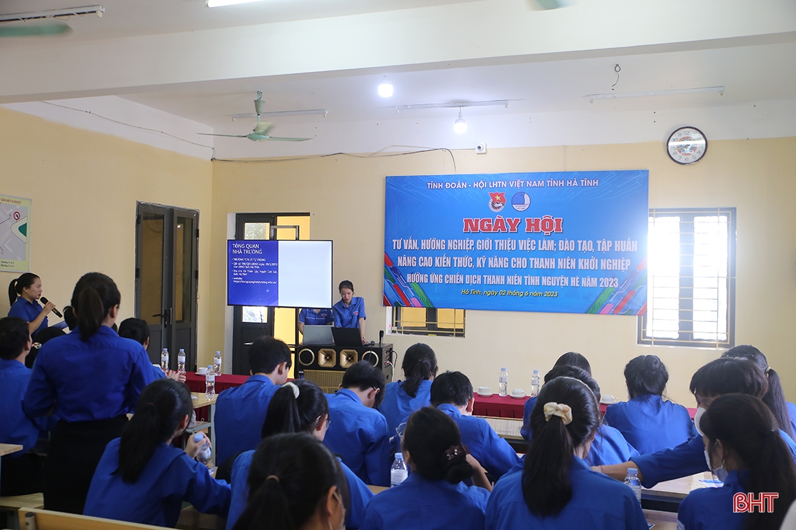 Tuổi trẻ Hà Tĩnh ra quân Chiến dịch Thanh niên tình nguyện hè 2023