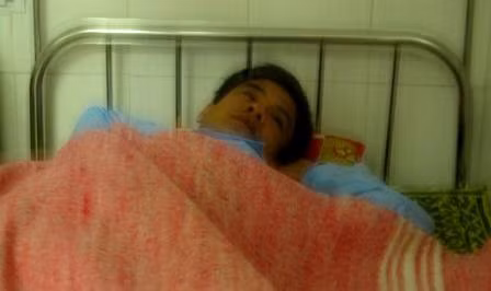 Ông Quý đang điều trị tại Bệnh viện đa khoa Hồng Lĩnh trong tình trạng đa chấn thương