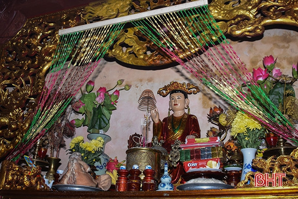 Linh thiêng lễ giỗ Thành hoàng làng Nhượng Bạn