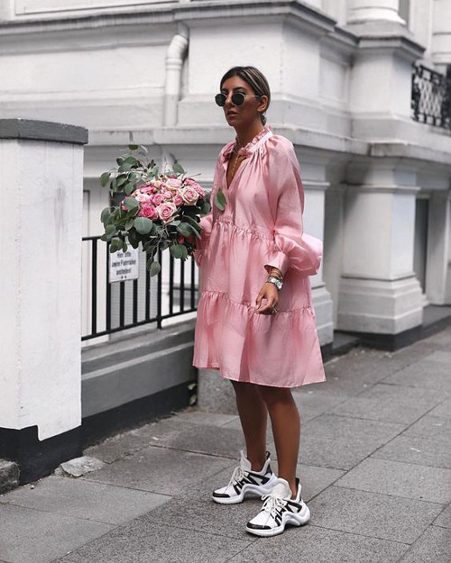 Phối đồ với 3 tông màu hot trend