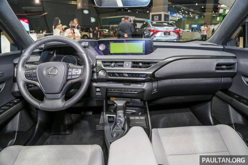 mẫu suv lexus ux chuẩn bị bán ra tại thị trường hình 6 Mẫu SUV Lexus UX chuẩn bị bán ra thị trường