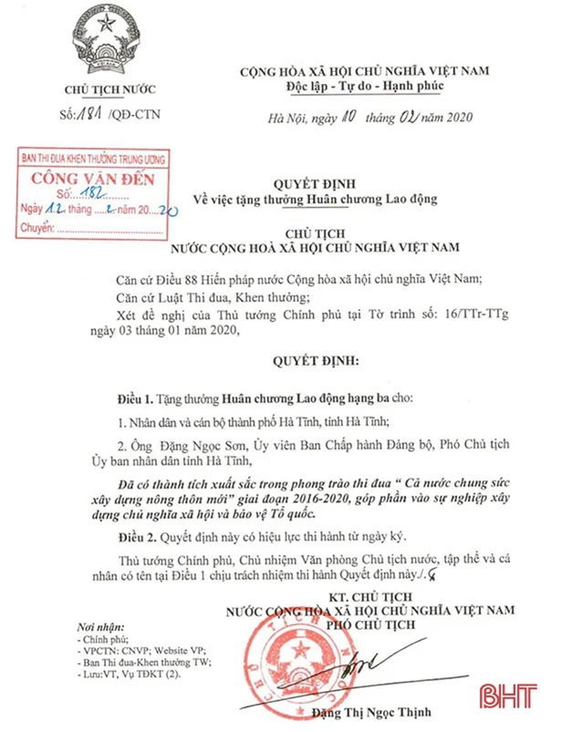 Chủ tịch nước tặng Huân chương Lao động hạng ba cho TP Hà Tĩnh về xây dựng nông thôn mới