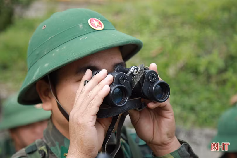 Xem màn chiến đấu bảo vệ mục tiêu của Bộ đội Biên phòng Hà Tĩnh