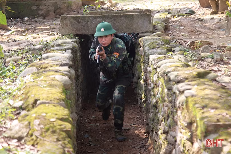 Xem màn chiến đấu bảo vệ mục tiêu của Bộ đội Biên phòng Hà Tĩnh