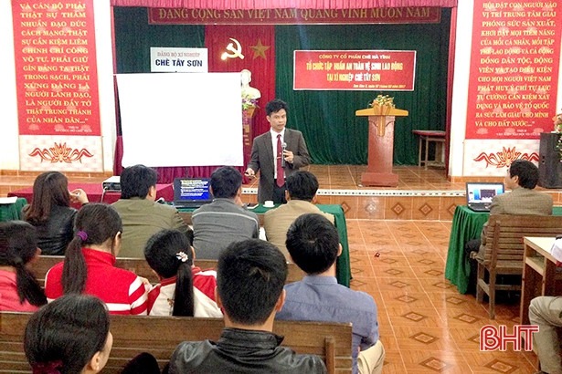 Hơn 19.500 lao động Hà Tĩnh được huấn luyện an toàn, vệ sinh lao động 