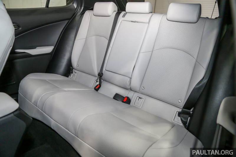 mẫu suv lexus ux chuẩn bị bán ra tại thị trường hình 7 Mẫu SUV Lexus UX chuẩn bị bán ra thị trường