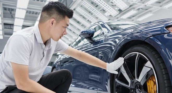 Doanh số ôtô Trung Quốc sụt giảm 92% do virus corona