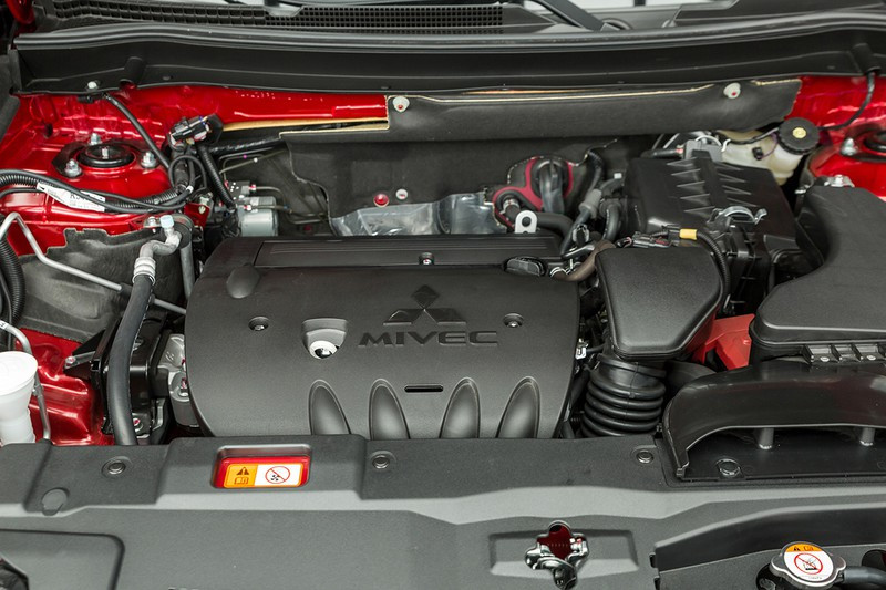 khám phá mitsubishi outlander 2020 giá từ hơn 800 triệu đồng hình 8 Khám phá Mitsubishi Outlander 2020 giá từ hơn 800 triệu đồng