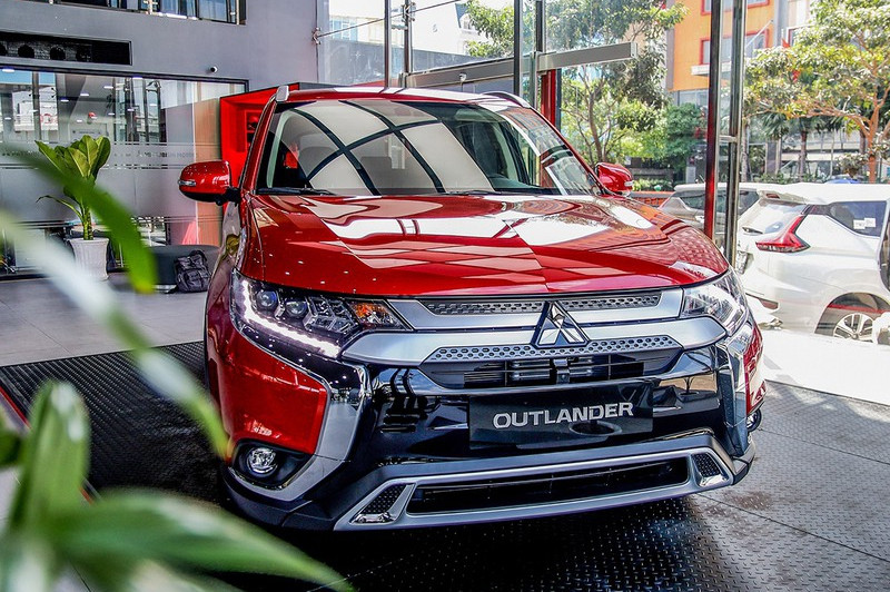 khám phá mitsubishi outlander 2020 giá từ hơn 800 triệu đồng hình 1 Khám phá Mitsubishi Outlander 2020 giá từ hơn 800 triệu đồng