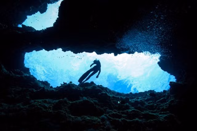 Phiêu lưu tới những miền đất quen mà lạ, lạ mà quen