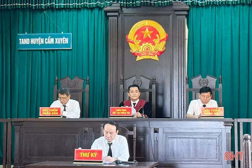 Đánh đổi tương lai vì một phút bất cẩn khi lái xe