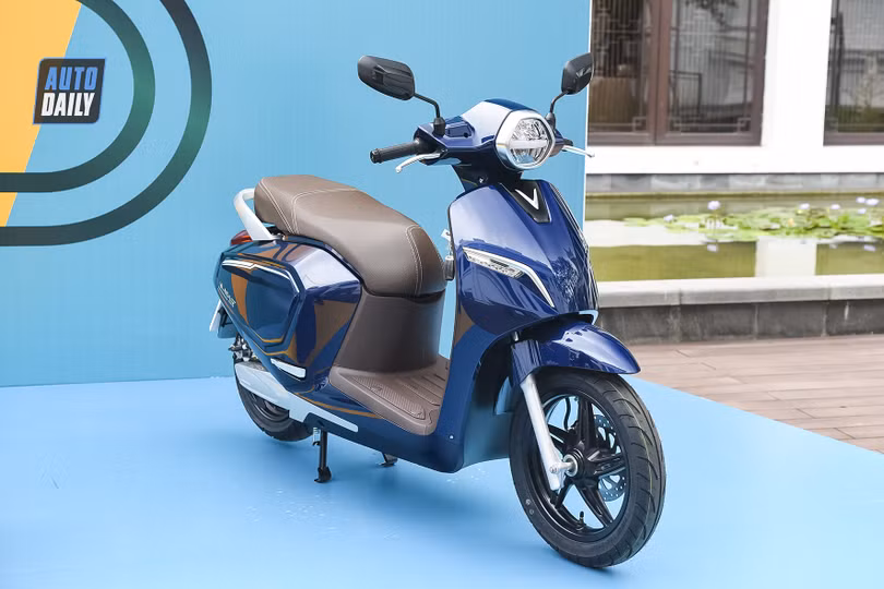Những mẫu xe máy điện tầm trung có giá bán ngang ngửa xe tay ga chạy xăng