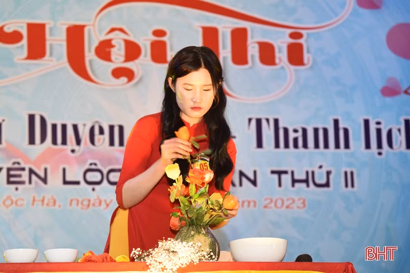 Ấn tượng hội thi “Phụ nữ duyên dáng, thanh lịch” huyện Lộc Hà 