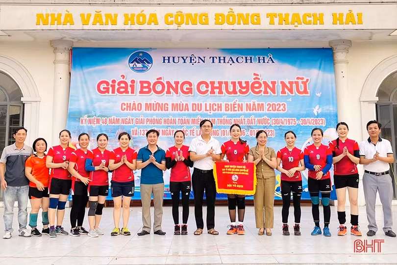 Sôi nổi giải thể thao phong trào tại các địa phương
