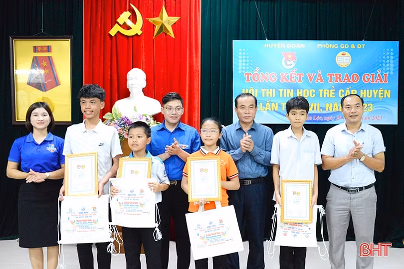 53 thí sinh đạt giải Hội thi Tin học trẻ huyện Can Lộc lần thứ XVII
