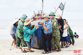 Sẵn sàng cứu nạn, cứu hộ với tinh thần "Phía trước là Nhân dân"