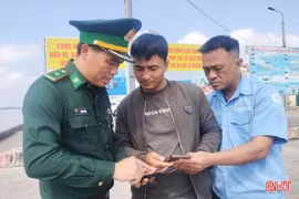 Một ngày của lính quân hàm xanh trong cao điểm gỡ thẻ vàng IUU