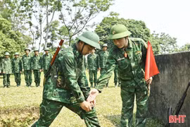 Luyện quân tinh nhuệ, giữ vững biên cương