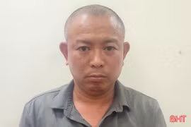 Bắt giữ "ông trùm" và 14 đối tượng cộm cán trong đường dây ma túy lớn